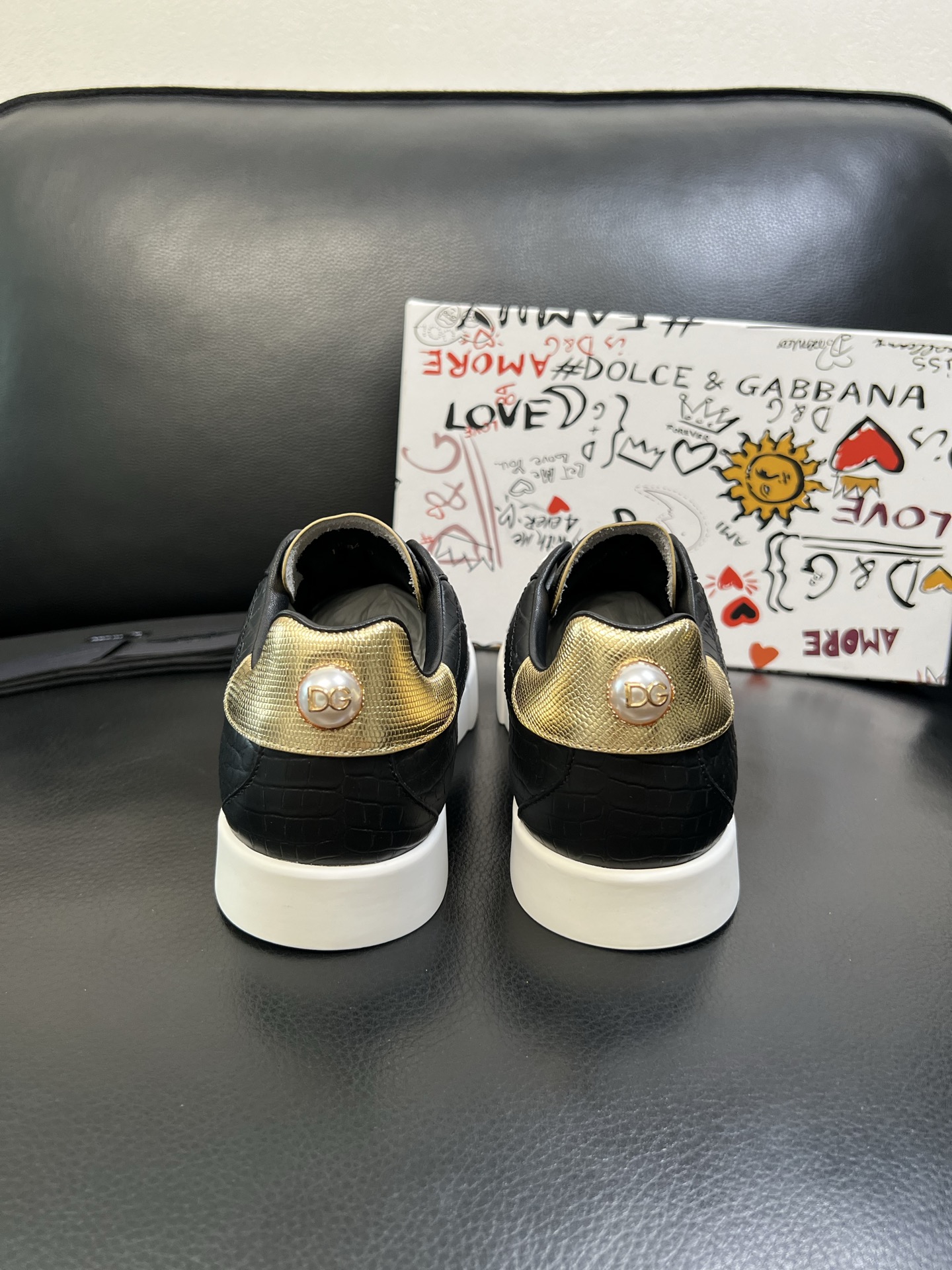 olce & Gabbana shoe